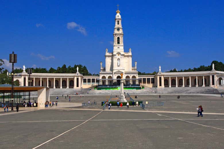 Basílica de Nuestra Señora del Rosario de Fátima