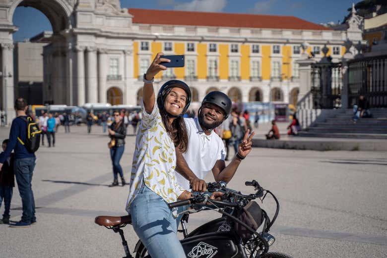 Tour en bicicleta eléctrica por el centro de Lisboa 